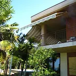 Apollonio דירה